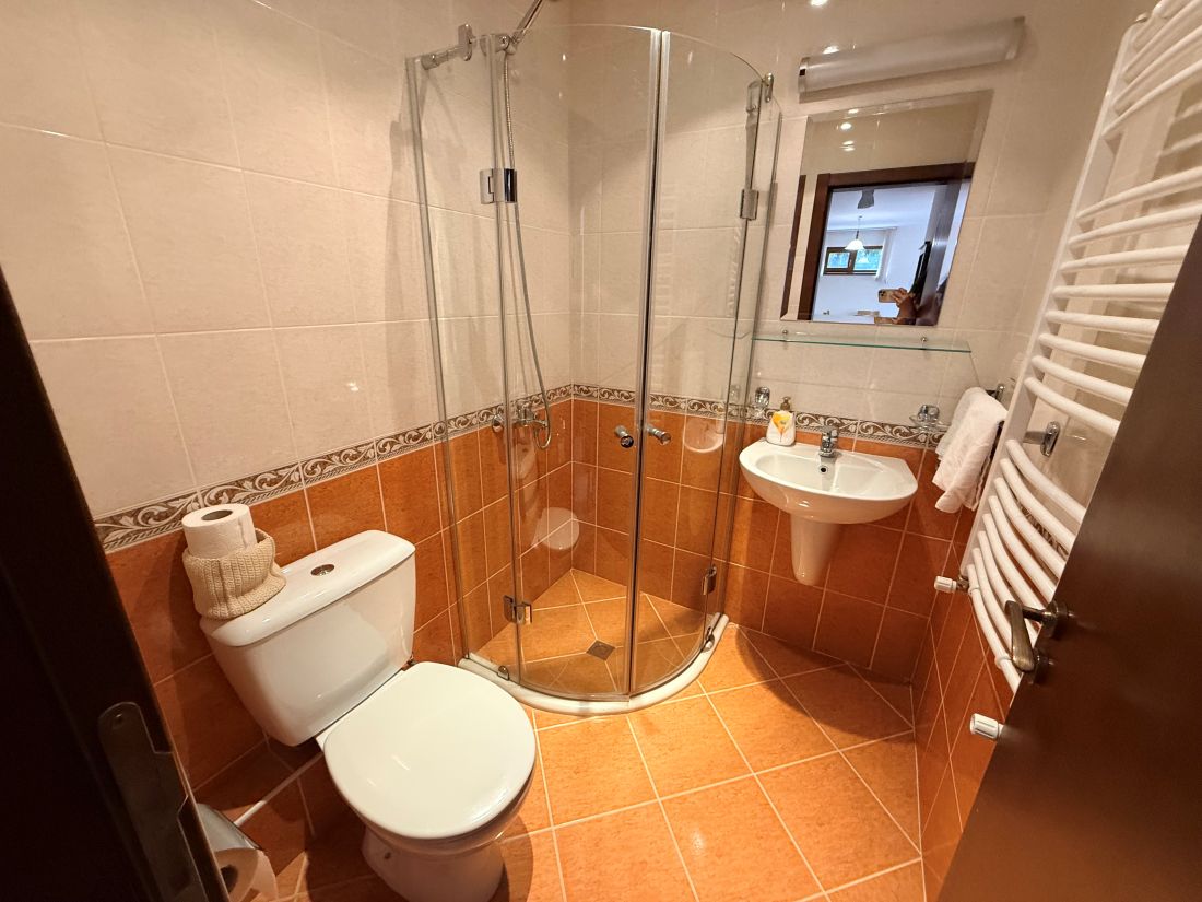 two-bedroom-apartment-for-sale-Pirin-Lodge-Bansko5