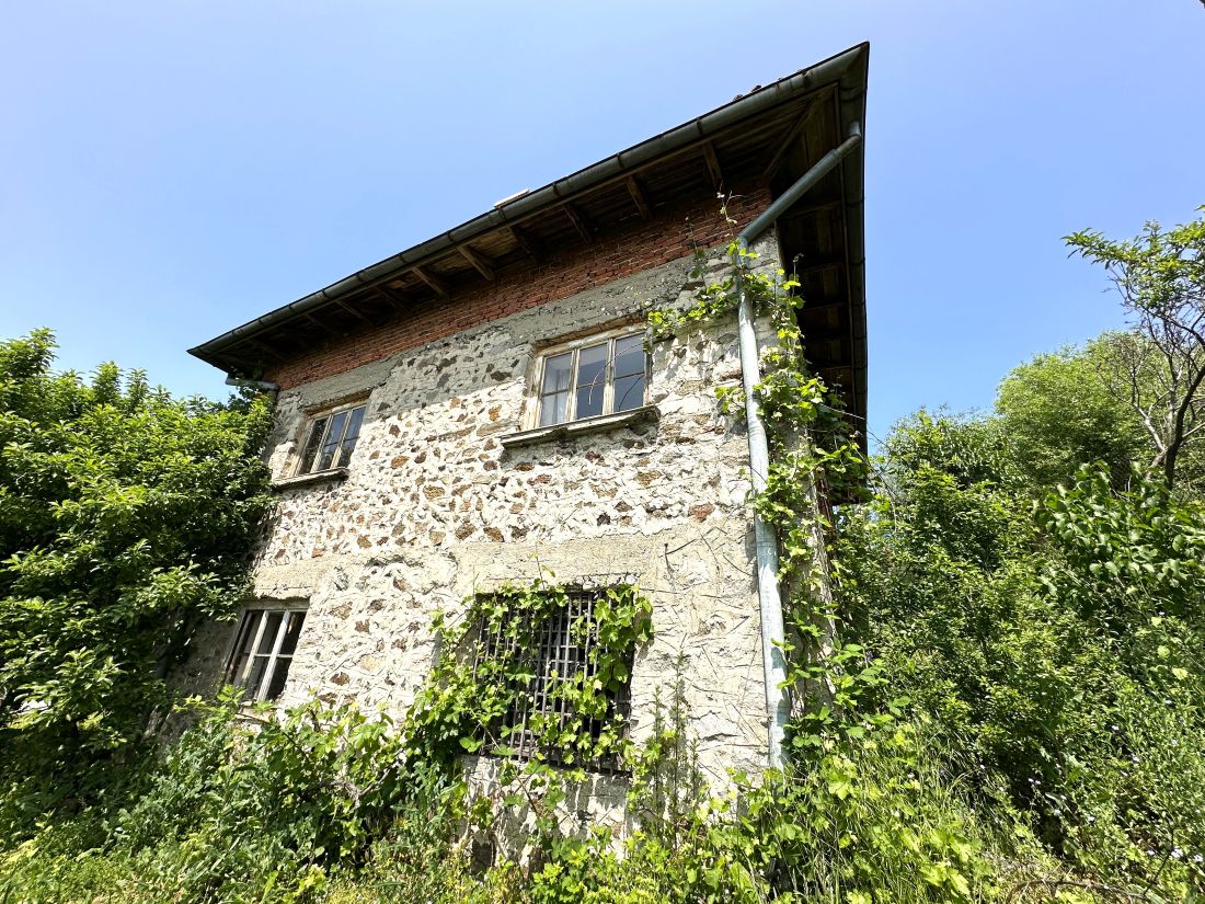 two-storey-house-for-sale-in-kremen